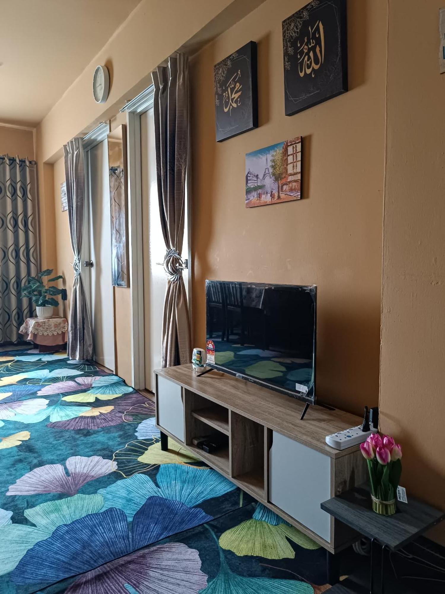 M.Fr Homestay Pangsapuri Putra Damai Путраджая Екстериор снимка
